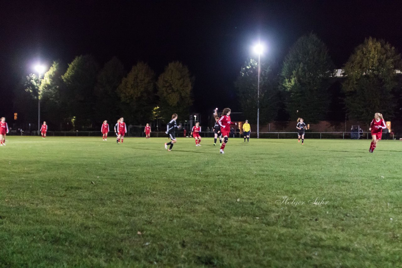 Bild 219 - Frauen SG Krempe/ETSV F. Glueckstadt - TSV Heiligenstedten : Ergebnis: 8:0